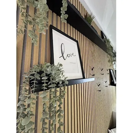 With 1 Bedroom Appartamento Tossens